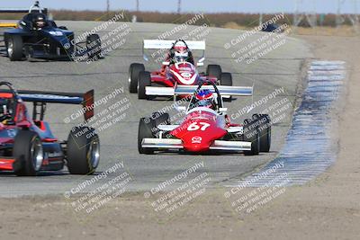 media/Nov-16-2024-CalClub SCCA (Sat) [[641f3b2761]]/Group 2/Race (Outside Grapevine)/